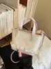 Bolso de Mano de Diseño de Nicho Transfronterizo Versátil Moderno Elegante para Mujer Modelo Nuevo 2026 Bolso de Hombro Cruzado Ligero de Alto Valor