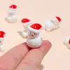 Muñeco de Nieve con Sombrero Rojo Lindo de Dibujos Animados Adornos de Resina Estéreo Decoración Creativa para Escritorio de Computadora de Coche Pequeños Adornos