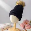 Gorro de Punto Colgante de Bola para Invierno 2024 Estilo Coreano Versátil Cálido de Lana para Cabeza Grande Protección para los Oídos Holgado Sombrero para Mujer