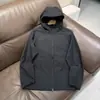 Jaqueta versátil para uso casual ao ar livre, à prova de vento, impermeável, quente e respirável, com design de capuz e aba selada 13438