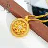 Tienda de Oro Mismo Estilo Oro Antiguo Chapado Diamante Incrustado Giratorio Cinco Caballos Muelle Bienvenida Brújula Colgante Nuevo Estilo Chino Signo Zodiacal Caballo Brújula Colgante