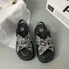 Sandalias de Plataforma Gruesa de Moda Estilo Coreano Modernas con Correa Trasera Cómodas Sandalias de Vacaciones Verano 2026 Nuevas Zapatos de Playa de Punta Abierta