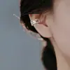 Brinco de Pressão Exquisito e Luxuoso em Forma de Coração de Três Camadas com Zircônia, Ear Cuff Cruzado de Diamante Multicamadas em Forma de Coração para Orelhas Sem Furo