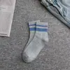 Calcetines de Media Pantorrilla con Doble Raya para Hombre de Verano y Otoño, Calcetines de Estilo Ins Moderno, Calcetines de Algodón Resistentes a las Arrugas, Cómodos, Transpirables, Elegantes y Casuales