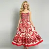 Vestido ajustado con estampado de moda, fruncido en la cintura y espalda elástica, falda línea A