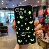 Fornecimento transfronteiriço exclusivo: Capa de celular escura de Halloween com morcegos verde fluorescente e rostos de fantasmas, adequada para iPhone, capa macia de base preta