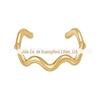 Pulseira aberta banhada a ouro 18K com design de nicho em latão, onda curva em forma de C, personalidade, pulseira estilo INS B232359