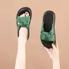 Chinelos de Exterior Modernos e Populares com Solado Grosso para Mulheres, Estilo Verão para Combinar com Saias, Novas Sandálias de Praia Confortáveis para Mulheres