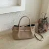 Bolsa Transfronteiriça Estilo Retro Novo Feminina Moda de Alta Qualidade Versátil Bolsa Saco Design de Nicho Para o Dia a Dia Transversal Bolsa Mãe-Filho