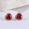 Dulce atmósfera nicho estilo europeo y americano chapado en oro forma de corazón tridimensional incrustado pequeños diamantes brillantes aretes aretes para niñas