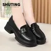 Mocasines para Mujer 2026 Zapatos Populares para Mujer Elegantes Versátiles Primavera y Otoño Estilo Británico Zapatos Pequeños de Cuero Suela Gruesa Zapatos JK Individuales para Mujer