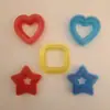 Cortador de sándwich sándwich sándwich pan corte molde de tostada DIY molde para presionar galletas color de dibujos animados pastel