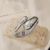 Pulseira de Gota d'Água com Superfície Fotossensível de Alta Qualidade para Mulheres Tendência Inverno 2025 Design de Nicho Acessórios de Desfile de Moda
