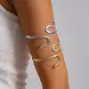 Pulseira aberta geométrica em formato de cobra de metal criativa europeia e americana, anel de braço personalizado de alta qualidade para cross-border, joias de nicho ins para mulheres