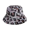 Sombrero de Pescador Estampado de Leopardo para Mujer, Versátil Cálido de Invierno, Sombrero de Cubo de Felpa Adelgazante, Sombrero Elegante de Forro Polar Transfronterizo al por Mayor