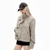 Chaqueta de Solapa Estilo Americano High Street Hebilla Vintage de Avión para Mujer, Nuevo Modelo Otoño e Invierno, Fresca y Elegante, Abrigo de Trabajo de Alta Gama para Pareja, Moderno