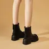 Botines gruesos para mujer 2026 nuevo estilo otoño e invierno, botines delgados estilo británico de suela blanda, botines sencillos forrados de felpa, botines estilo Martin para mujeres petite