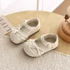 Zapatos pequeños de cuero de color liso con lunares para niños, colección de otoño, zapatos de cordones a cuadros para niñas, lindos zapatos de princesa con lazo para bebés y niños pequeños