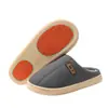 Pantuflas de interior para el hogar de otoño e invierno para mujer con sensación de amortiguación suave, suela gruesa, cálidas, de felpa, antideslizantes, pantuflas impermeables de PU para hombre