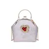 Bolsa de Mão Noturna Estilo Barroco para Mulheres, Bolsa de Corrente de Concha Nicho Transfronteiriça, Bolsa de Ombro Transversal Estilo Chinês Retro Cheongsam