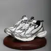 Marca de lujo de alta gama dad shoes zapatos de moda ins populares para otoño versátiles zapatos deportivos aumento de altura interior invisible 10 cm