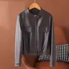 Chaqueta de cuero para mujer de marca transfronteriza 2026 nueva corta estilo coreano ajustada con cuello alto de piel de cordero para mujeres petite