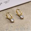 Pendientes de circonita en plata de ley 925 con forma de cuerpo entero, mini pendientes de moda Joker para mujer, pendientes de botón con forma de hueso de oreja 8543
