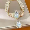 Collar de gota de agua con incrustaciones de diamantes, cadena para la clavícula de lujo ligero de nicho de alta gama, único y exquisito, joyería transfronteriza exagerada europea y americana al por mayor