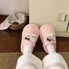 Pantuflas de algodón para mujer de otoño e invierno, con un diseño dulce y lindo de gato de dibujos animados, cálidas y esponjosas, perfectas para estar en casa.