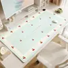 Alfombrilla de ratón calefactable de color crema, calentador de escritorio extragrande, diseño elegante para chicas, adecuada para escritorios de computadora de oficina, proporciona calor para las manos en invierno