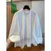 Camisa Patchwork de Renda Branca para Mulheres, Novo Estilo Primavera 2026, Design Solto e Bonito, Gola Alta, Blusa Pulôver com Gola Redonda