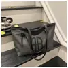 Bolso de Axila de Gran Capacidad para el Trayecto Diario Nuevo Bolso para Mujer 2025 Bolso de Hombro Casual y Elegante Bolso Tote con Costuras Elegantes de Color Contrastante