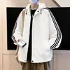 Chaqueta a rayas para exteriores transfronteriza, nuevo estilo primavera/otoño para hombre, corte holgado, versátil, prenda exterior casual con capucha, marca de moda