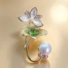Elegante y Lujoso Broche con un Toque de Alta Gama, Presentando una Avanzada Artesanía de Goteo de Aceite, Accesorio Versátil de Lujo para Ropa y un Regalo Perfecto