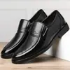 Sapatos de Couro Masculinos Couro Genuíno Vestido Social de Negócios Verão Vazado Respirável Casual Solado Macio Antiderrapante Tamanho Grande Sapatos de Papai para Idosos e de Meia-idade