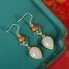 Pendientes Colgantes Clásicos de Forma de Gota, Lujo Accesible Retro, Accesorios Femeninos de Tendencia Nacional para Cheongsam, Nuevos Pendientes de Perla y Flor de Campo
