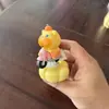 Capivara Lulu Brinquedo de Pelúcia Giratório para Carro e Mesa de Escritório, Figura de Mão Fofa, Decoração Peculiar para Desktop