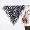 Nuevo Pañuelo Cuadrado Pequeño Serie Elefante con Protección Solar Impresa para Atar al Cuello, Pañuelo de Seda Artificial, Pañuelo para la Cabeza, Pañuelo Cuadrado con Acabado de Alta Gama