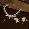 Gargantilla de encaje floral vintage francesa, collar de borlas y lazos de alta gama de nicho, cadena sofisticada minimalista para la clavícula