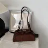 Bolso de axila retro de gamuza estilo coreano, de nicho, para mujer, perfecto para el trayecto de otoño, versátil, chic y elegante, de hombro o de mano