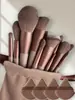 Nuevo Set de 13 Brochas de Maquillaje Cuatro Estaciones Verde con Cerdas Suaves para Sombra de Ojos, Polvo Suelto y Rubor, Herramientas de Belleza para Principiantes en Stock