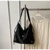 Bolsa de Grande Capacidade para Mulheres Modelo Novo 2025 com Acabamento de Luxo, Design Exclusivo, Multifuncional para o Dia a Dia, Pode Ser Usada como Mochila, Bolsa de Ombro ou Bolsa Transversal