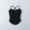 Venta al por mayor de ropa de mujer transfronteriza: Camisola Estilo Puro Deseo Ajustada al Cuerpo con Dobladillo Curvo que Ceñe la Cintura y Almohadillas Extraíbles en el Pecho