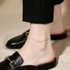 Sin decoloración Estilo nuevo simple tobillera de acero de titanio para niña sensación de alta gama cuerda roja suerte verano moda lujo ligero corazón de amor adornos para el pie