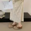 Sandálias Birkenstock com Design de Meia-Chinelo Fechado para Mulheres, Sandálias Birkenstock 2026 de Malha Perfurada com Solado Grosso para Aumentar a Altura, Sandálias Birkenstock