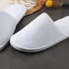 Pantuflas Desechables de Hotel, Pantuflas Desechables Engrosadas Antideslizantes de Terciopelo Coral Especial para Hoteles B&B, Zapatos de Hospitalidad para el Hogar