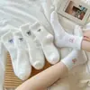 Calcetines de Terciopelo de Visón para Mujer en Otoño e Invierno Calcetines de Media Caña Forrados de Felpa Color Sólido para el Hogar Cálidos Peludos Engrosados Calcetines de Piso para Dormir y Postparto