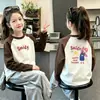 Camiseta Estilosa de Pelúcia com Manga Raglan Longa para Meninas Novo Estilo Outono/Inverno Camada Base para Meninas Pequenas Top com Gola Redonda para Crianças de Tamanho Médio e Grande