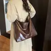 Nueva Moda Casual para Viajar Simple Color Sólido 2025 Invierno Gran Capacidad Bolso de Mano Tote para Axila Hombro Bolso de Mujer