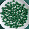 Accesorios de Resina Adornados Rojo y Verde Navideño Pegamento de Crema Casero Material para Pasador de Pelo Agujero Zapatos Imán de Refrigerador